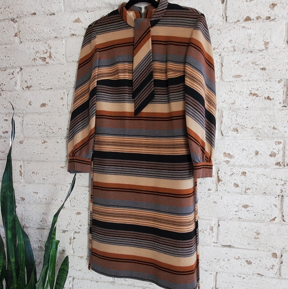 Vintage Wool Blend Dress - Picture 4 of 15